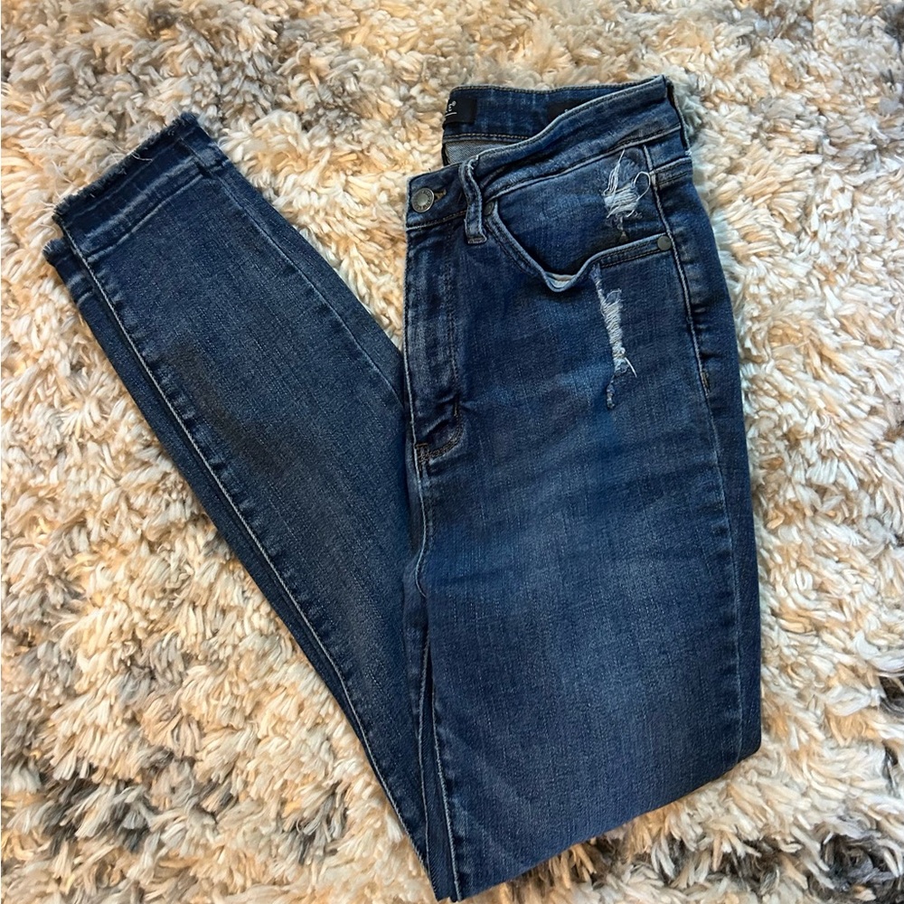 Judy Blue Dark Wash Distressed Skinny Jeans